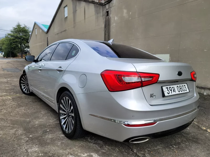 Kia K7