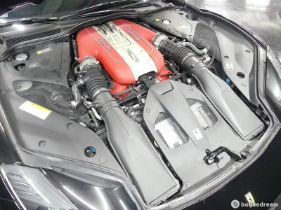 Ferrari 812