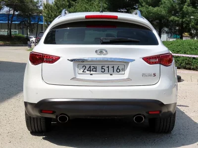 Infiniti FX