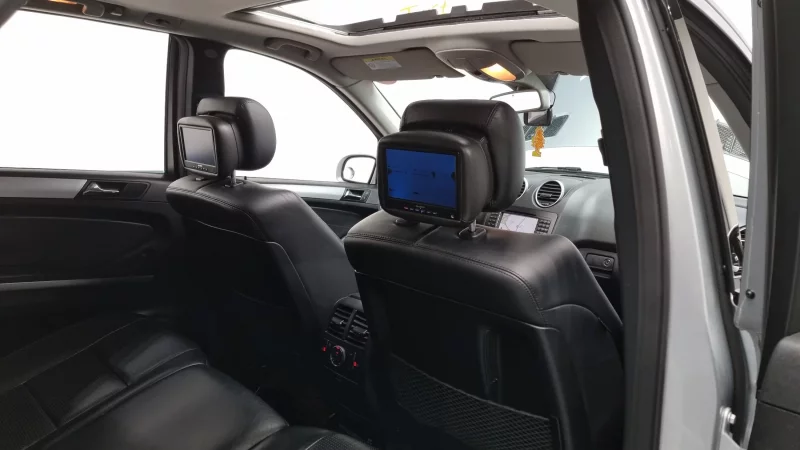 Mercedes-Benz M-class