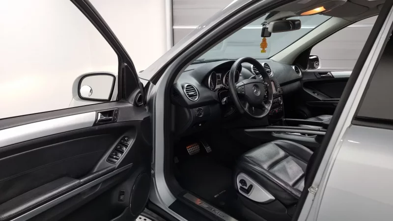 Mercedes-Benz M-class