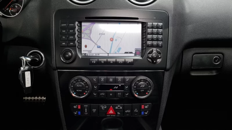 Mercedes-Benz M-class