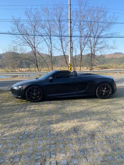 Audi R8