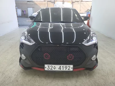 Hyundai Veloster