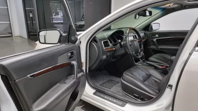 Lincoln MKZ