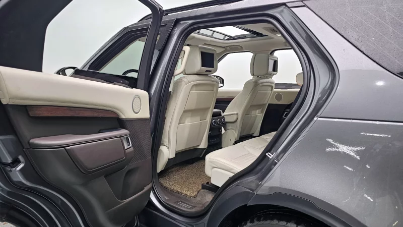 Land Rover DISCOVERY