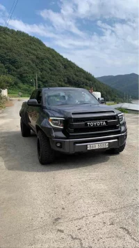 Toyota TUNDRA