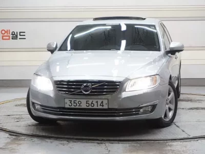 Volvo S80