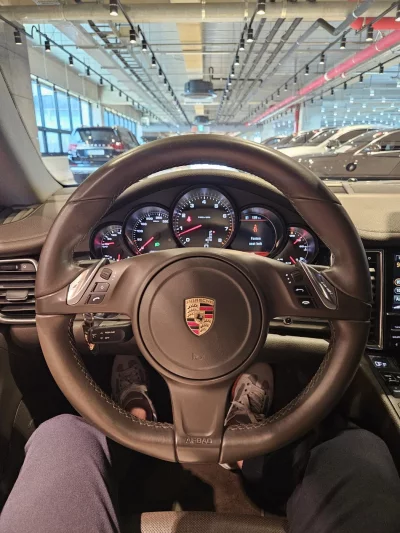 Porsche PANAMERA