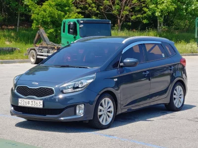 Kia Carens