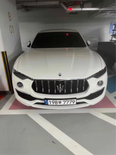 Maserati LEVANTE  из Кореи