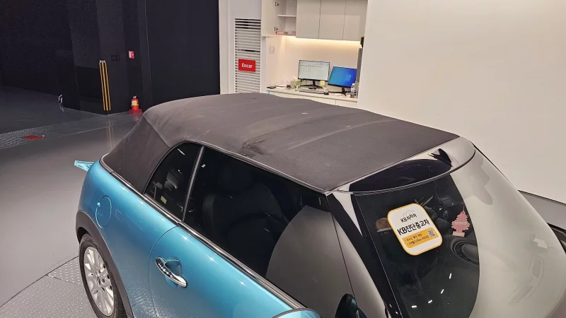 MINI Cooper Convertible