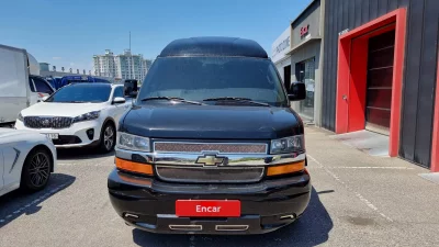 Chevrolet Express Van