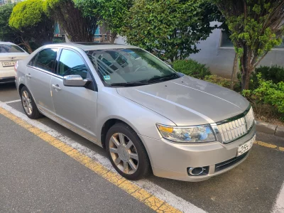 Lincoln MKZ