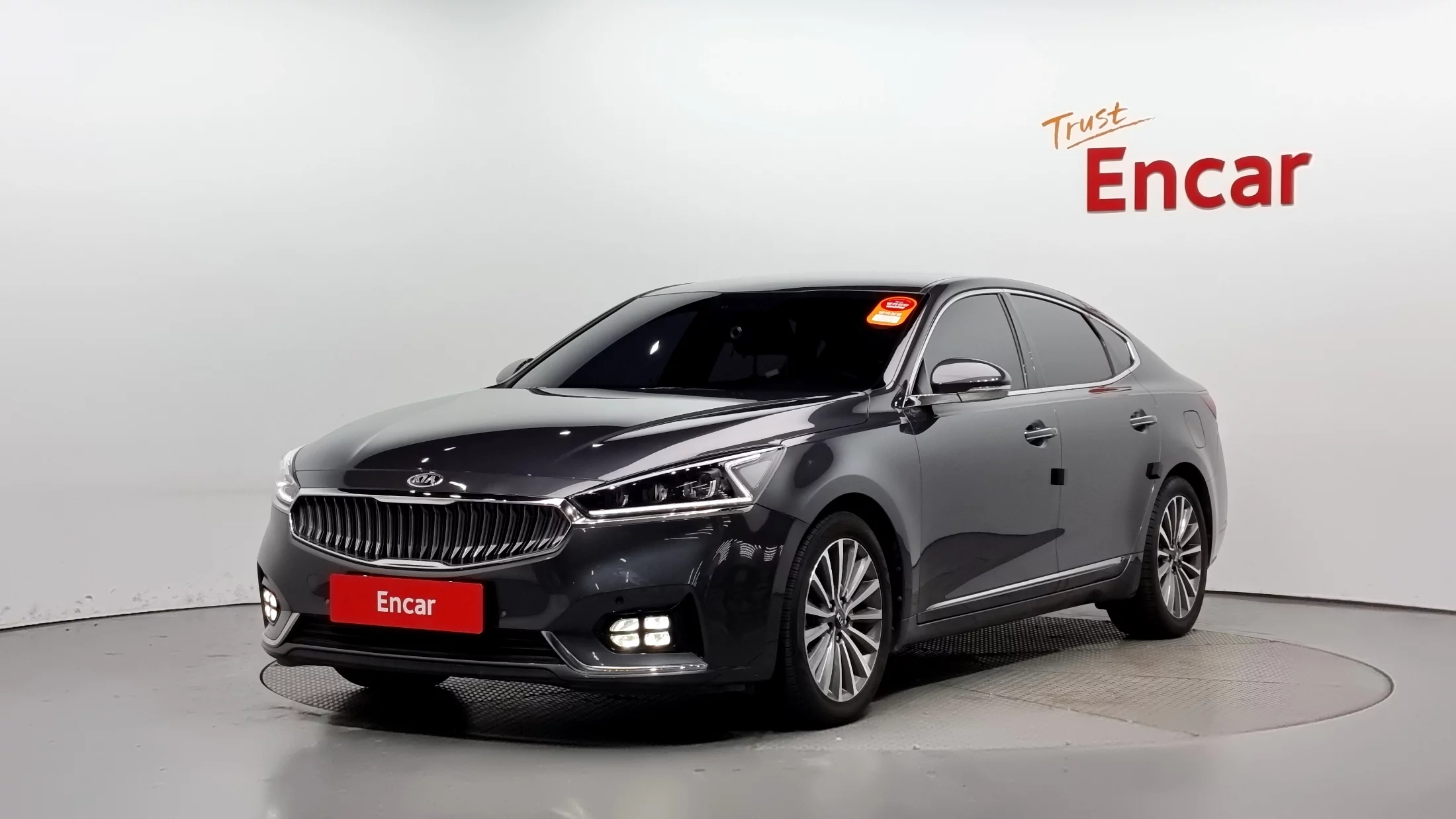 Купить Kia K7 2018 года. №37425237