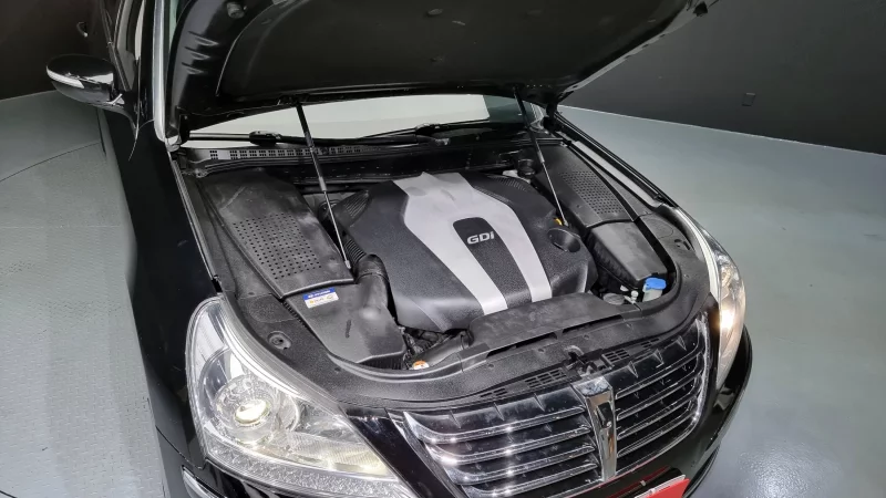Hyundai Equus