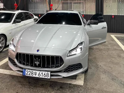 Maserati QUATTROPORTE  из Кореи