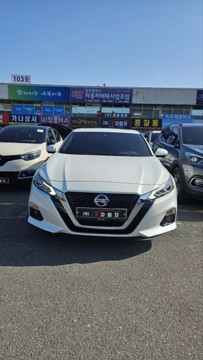 Nissan Altima  из Кореи