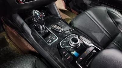 Kia K9
