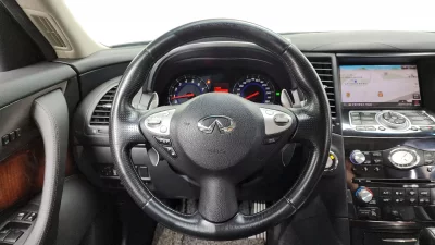 Infiniti FX