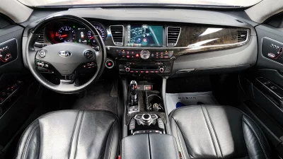 Kia K9