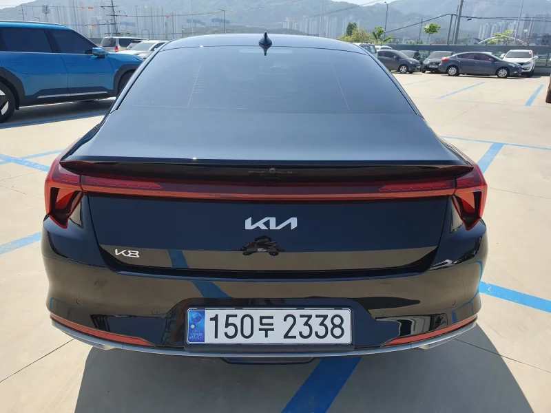 Kia K8