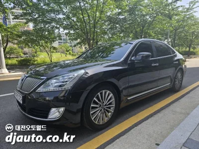 Hyundai Equus