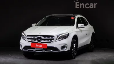 Mercedes-Benz GLA-Class