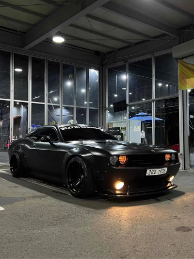 Dodge CHALLENGER