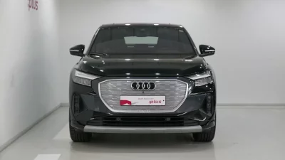 Audi Q4