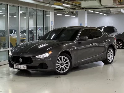 Maserati GHIBLI