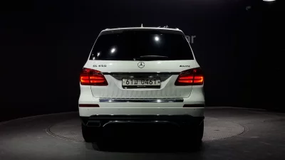 Mercedes-Benz GL-Class