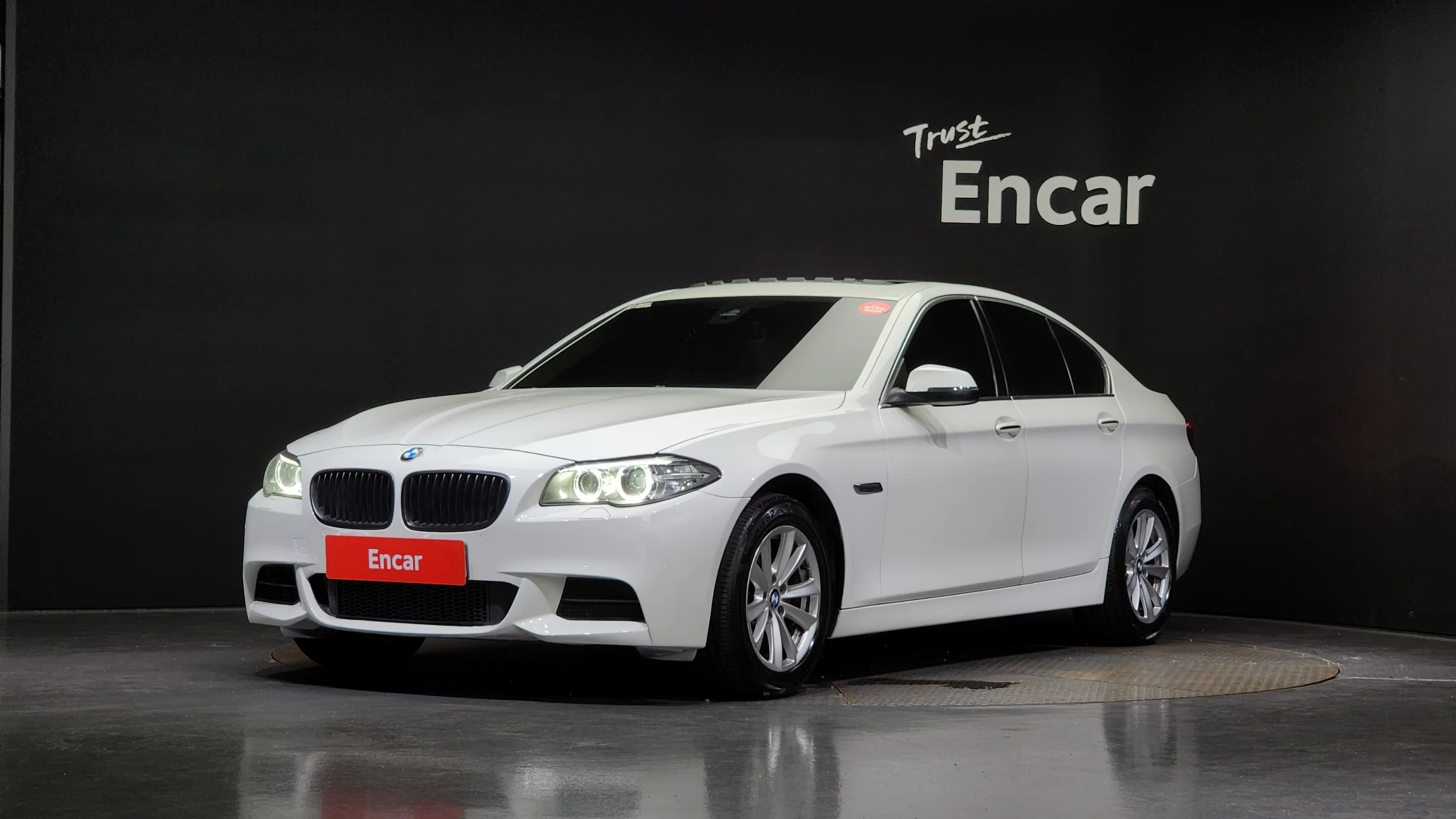 BMW 5-Series 2015 г. лот №37490000 из Кореи, цены с доставкой во Владивосток .