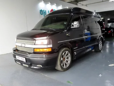 Chevrolet Express Van