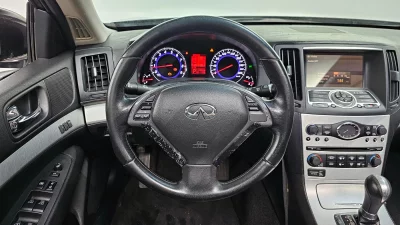 Infiniti G