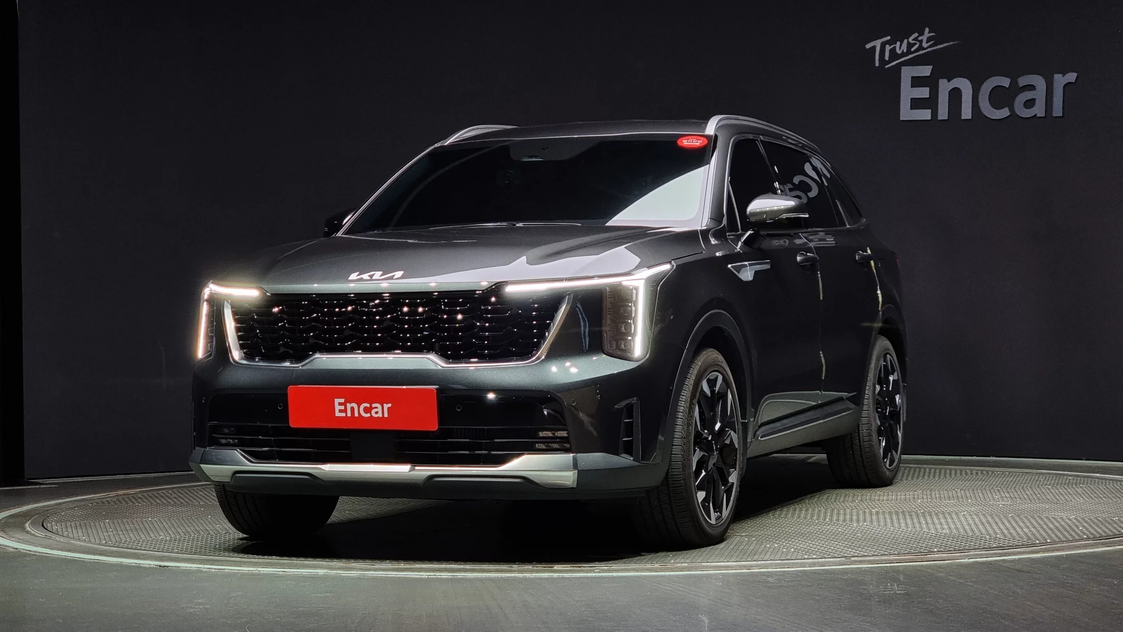 KIA SORENTO 2023 г. лот №37504169 из Кореи, цены с доставкой во Владивосток.