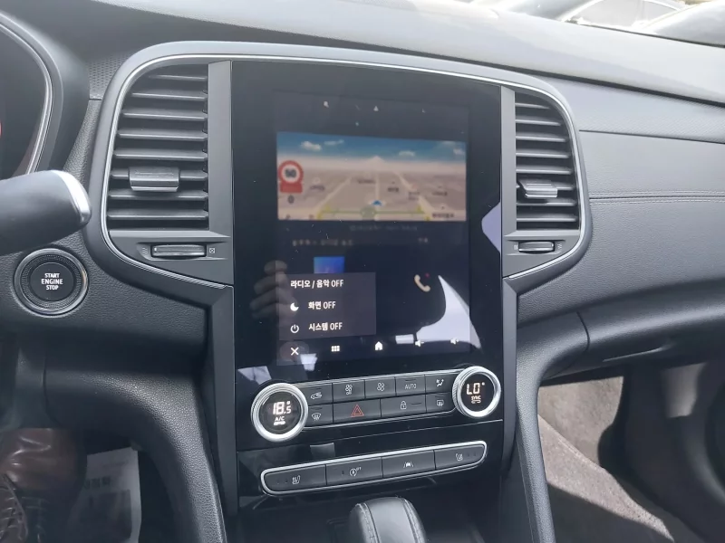 Renault Samsung SM6
