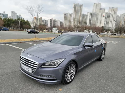 Hyundai Genesis