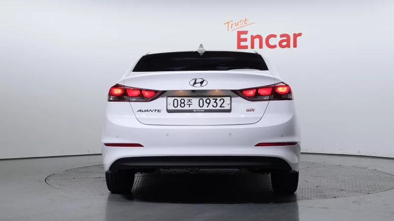 Hyundai AVANTE