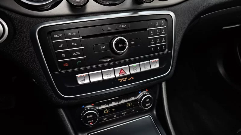 Mercedes-Benz GLA-Class