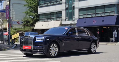 Rolls-Royce PHANTOM