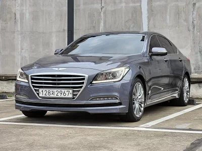 Hyundai Genesis