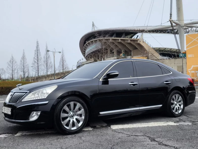 Hyundai Equus