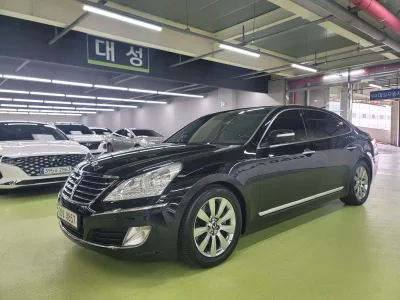 Hyundai Equus