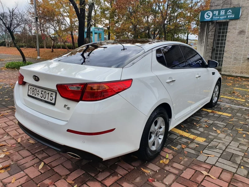Kia K5