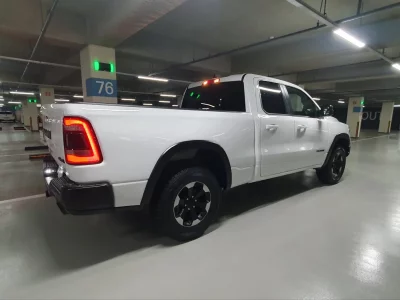 Dodge Ram Pick Up