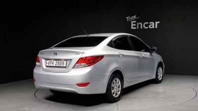 Hyundai Accent