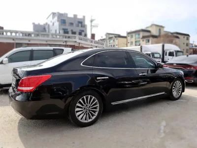 Hyundai Equus