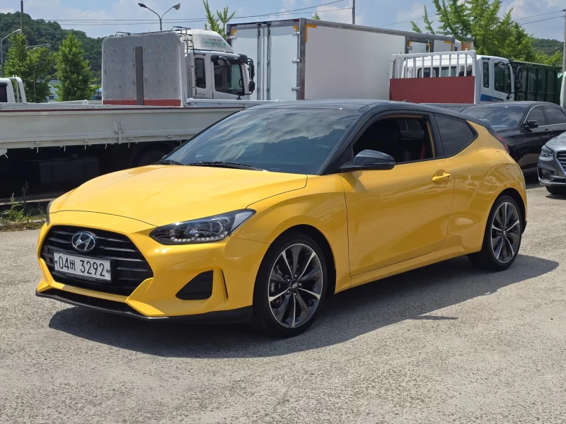 Hyundai Veloster