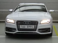 Audi S7